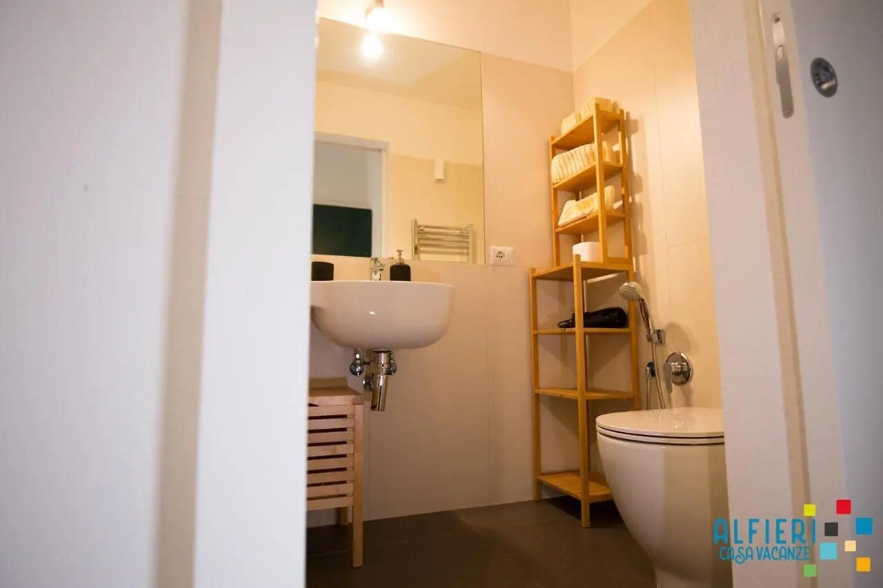 Casa Vacanze Alfieri Naples Hébergement de vacances